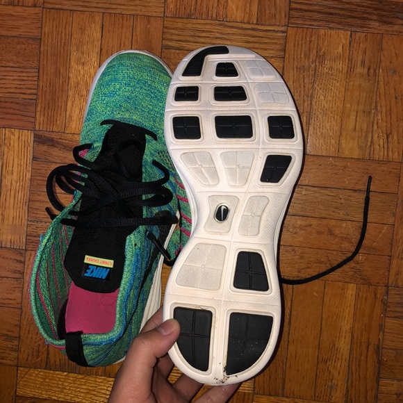 Nike Flyknit Chukka - Picture 4 of 6